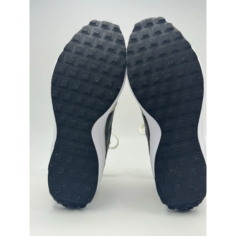 Nike Women's Waffle Debut Size 9 Sanddrift White/Black DH9523-102